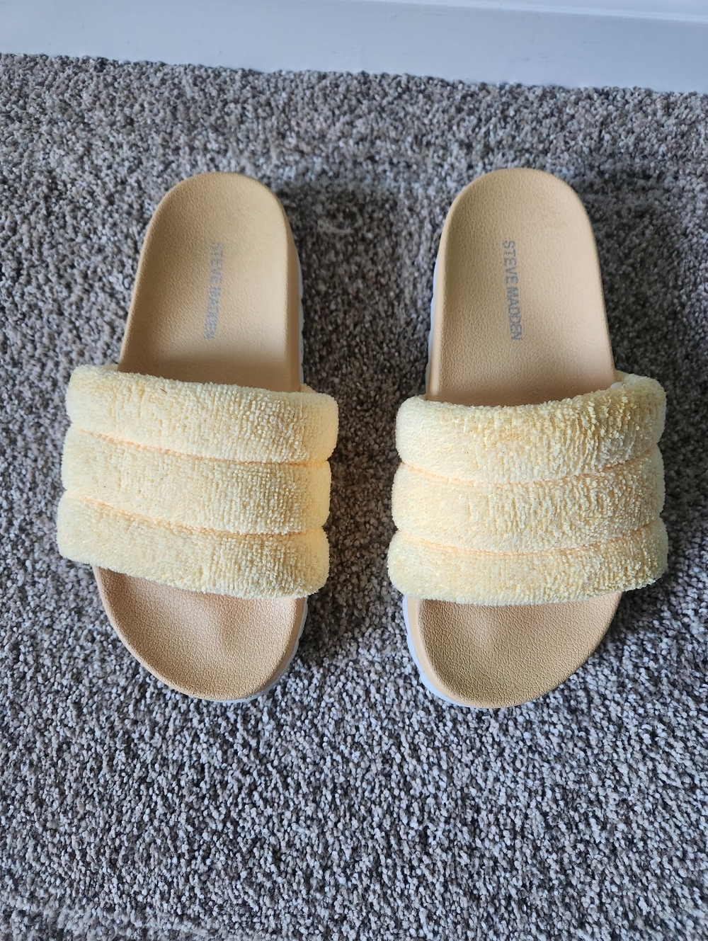 Steve Madden Pastel Yellow Terry Slide Sandals